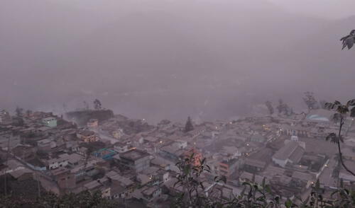 El volcán Sangay tiene 5.230 metros de altura y está situado a 195 km al sur de Quito. Foto: Twitter