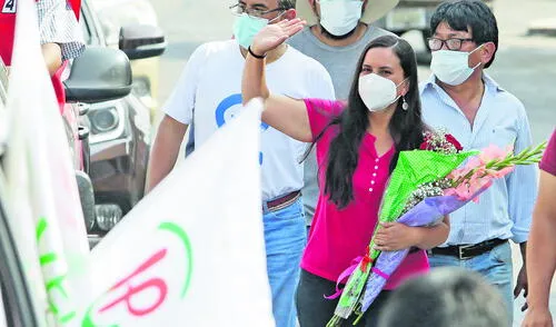 Arequipa. Mendoza sostuvo una reunión con organizaciones sociales en Pedregal. Foto: difusión