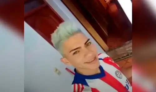 En la imagen se observa al agresor, identificado como José Gregorio Brisuela, quien permanece detenido junto con dos compañeros. Foto: captura de América