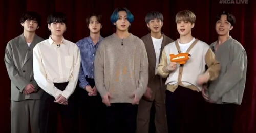 BTS se alza con tres premios en KCA. Foto: captura BTS se alza con tres premios en KCA. Foto: captura