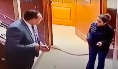 El incidente ocurrió a inicios de marzo en el distrito suburbano de Maadi. Foto: captura / RT El incidente ocurrió a inicios de marzo en el distrito suburbano de Maadi. Foto: captura / RT