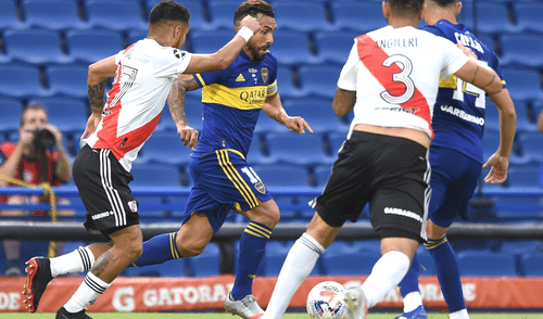 Boca y River se enfrentan en una nueva edición del Superclásico argentino. Foto: EFE