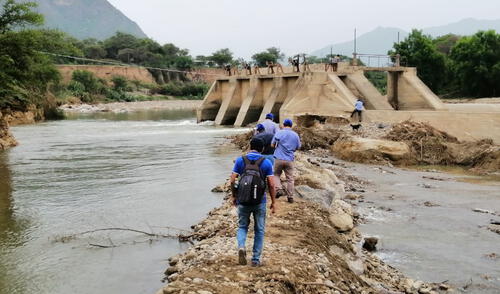 Lluvia provocó incremento del caudal río La Leche que luego rompió dique en canal. Foto: MMUVALL
