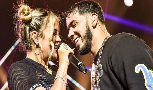 Karol G y Anuel AA solían presumir su relación en redes. Foto: AFP