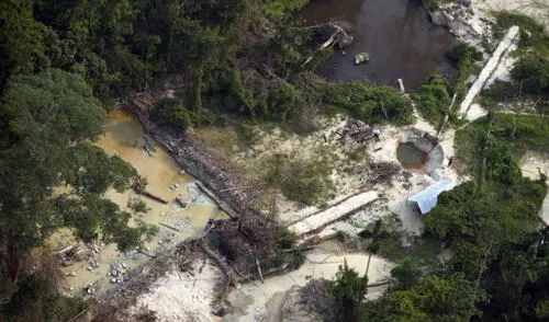 Sectores afectados por la minería ilegal en la amazonia brasileña. Foto: AFP