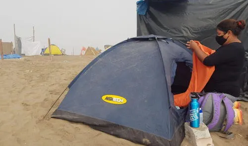 Personas continúan en Lomo de Corvina. Foto: César Zorrilla / URPI-LR