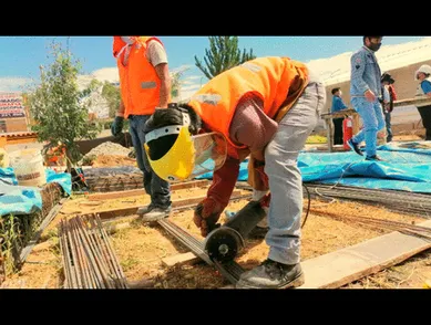 Mesías Guevara informó que se continúan con los trabajos a fin que la obra esté lista en dos meses. Foto: Gobierno Regional de Cajamarca