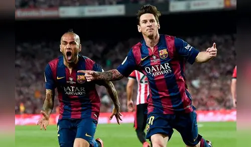Messi y Dani Alves consiguieron varios títulos juntos en el Barcelona. Foto: AFP