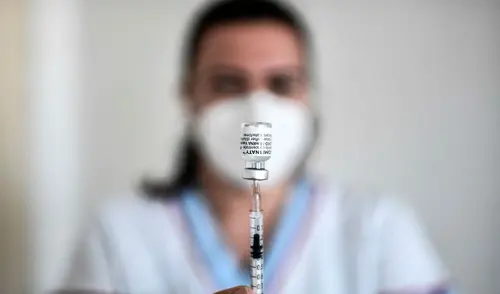 La farmacéutica Pfizer ha administrado más de 170 millones de dosis en EE. UU. hasta la fecha. Foto: AFP