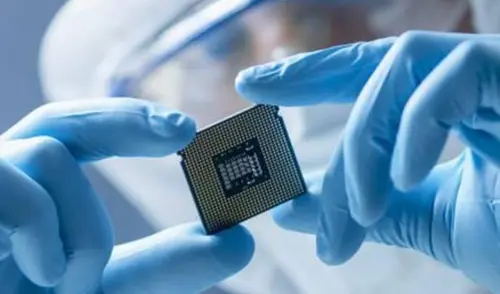 En EE. UU. se encuentra aprobada la ley CHIPS, pero al día de hoy no se han asegurado fondos. Foto: Daily Advent En EE. UU. se encuentra aprobada la ley CHIPS, pero al día de hoy no se han asegurado fondos. Foto: Daily Advent