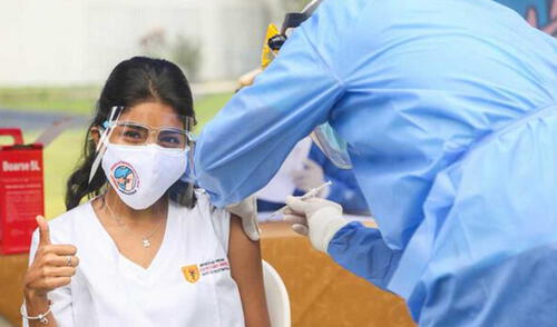 Quienes recibirán las dosis son los estudiantes que harán el internado este 2021. Foto: Minsa