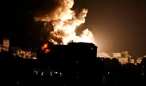 La violencia entre Hamás e Israel, iniciada por manifestaciones en Jerusalén Este ocupada por el país hebreo, es la peor que se ha registrado desde 2014. Foto: AFP