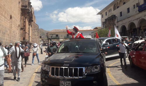 La caravana se realizó por diferentes calles céntricas de Cusco. Foto: La República La caravana se realizó por diferentes calles céntricas de Cusco. Foto: La República