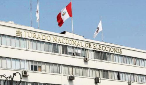 El JNE consideró que respetó las leyes electorales "descartando favorecimiento a algunos candidatos como malintencionadamente se viene especulando". Foto: La República