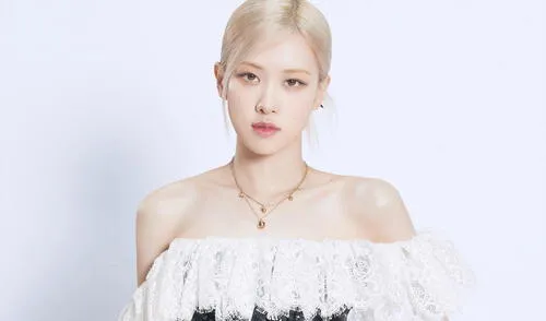 El secreto detrás del cabello rubio de Rosé es compartido por Cha Cha. Foto: YG