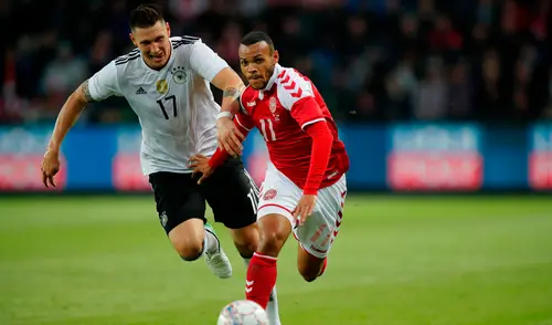 Alemania y Dinamarca se miden en duelo amistoso. Foto: AP