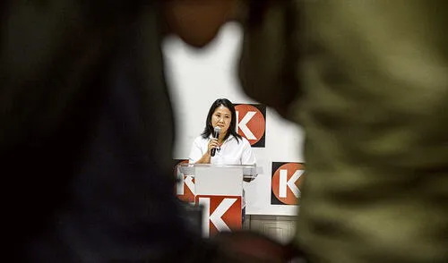 Claroscuros. Keiko se juega un posible retiro anticipado, si pierde, o puede lograr que el fujimorismo retorne al Poder Ejecutivo después de dos décadas. Foto: AFP