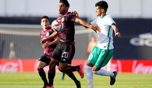 La selección mexicana se fue al descanso empatado a cero. Foto: Twitter/México