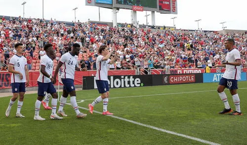 Estados Unidos y Costa Rica se enfrentan en un partido amistoso por fecha FIFA. foto: Twitter USMNT