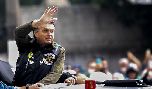 Autoridades del estado de Sao Paulo dijeron que habían multado a Bolsonaro, a su hijo congresista y al ministro de Infraestructura. Foto: AFP