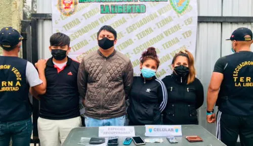 Presunta banda fue detenida por agentes del Grupo Terna en avenida Eguren. Foto: PNP