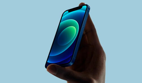 iPhone 12 Mini es el teléfono más pequeño de la marca. Foto: Xataka