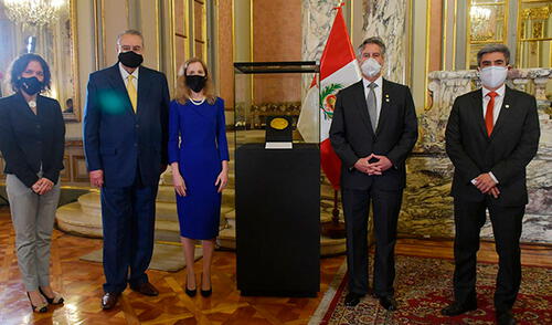 El presidente Francisco Sagasti asistió a la ceremonia de entrega. Foto: Embajada de Estados Unidos
