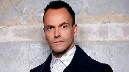 Jonny Lee Miller se une a una quinta temporada de The Crown llena de cambios. Foto: difusión.