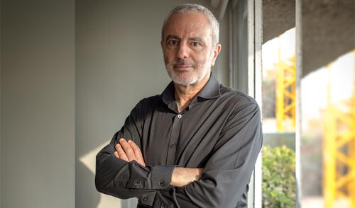 Sociólogo. Profesor de Relaciones Internacionales en la Academia Diplomática del Perú y la PUCP. Fotografía: John Reyes.