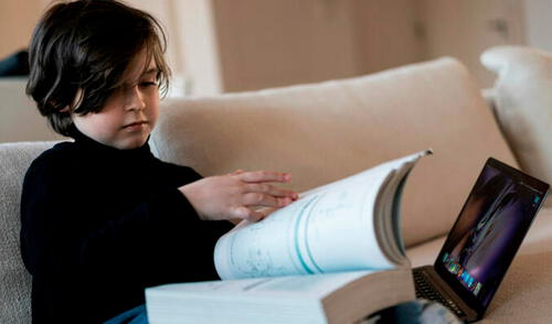 Simons quiere lograr su objetivo que es “poder reemplazar tantas partes del cuerpo como sea posible con órganos fabricados”. Foto: AFP