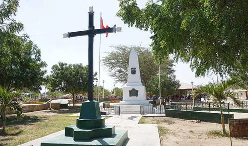 Como parte de sus reliquias, conservan el escudo de armas, la réplica de la cruz de Pizarro y el templo que ocupa, probablemente, el mismo espacio donde el cura Valverde celebró la primera misa. Foto: difusión