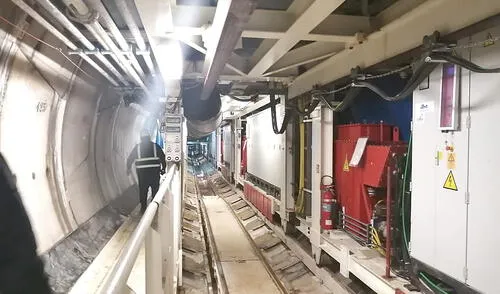 Parada. Tuneladora fue instalada para 4 años para obras. Parada. Tuneladora fue instalada para 4 años para obras.