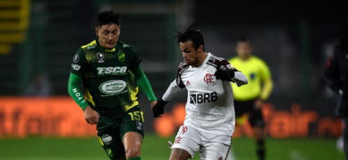 Defensa y Justicia quedaron 0-1 en el partido de ida por la Copa Libertadores de América. Foto AFP