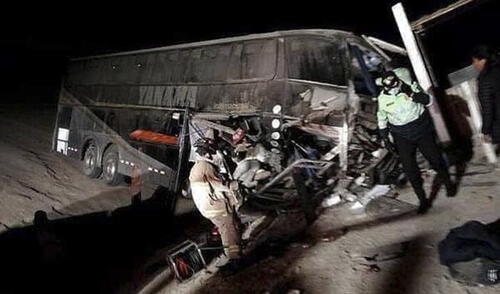 Policía y bomberos llegaron hasta el lugar para auxiliar a víctimas. Foto: difusión Policía y bomberos llegaron hasta el lugar para auxiliar a víctimas. Foto: difusión