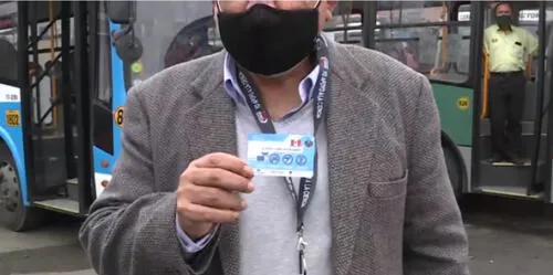 La tarjeta se conecta con la app “Movilízate” Foto: captura América Tv