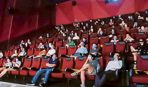 Los espectadores deberán respetar el distanciamiento social y el uso de doble mascarilla. Foto: difusión Los espectadores deberán respetar el distanciamiento social y el uso de doble mascarilla. Foto: difusión