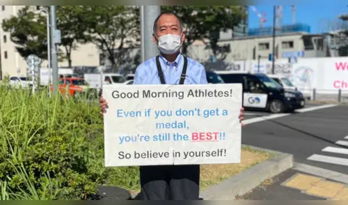 El ciudadano japonés es viral en redes sociales. Foto: captura de Twitter