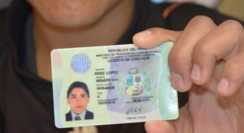 Puedes confirmar cuándo revalidar solo mirando tu misma licencia de conducir. Foto: MTC