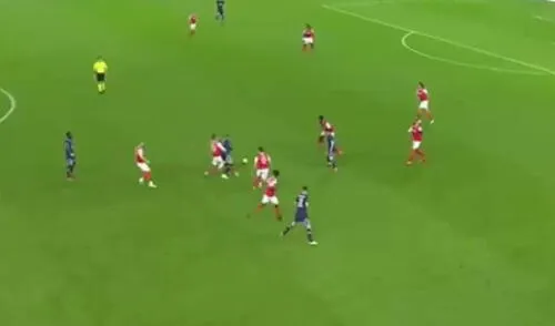 Mbappé anotó un doblete y jugó algunos minutos con Messi. Foto: captura video ESPN