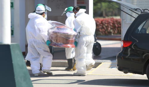 La cifra global de decesos por COVID-19 asciende a más de 4,5 millones. Foto: La República