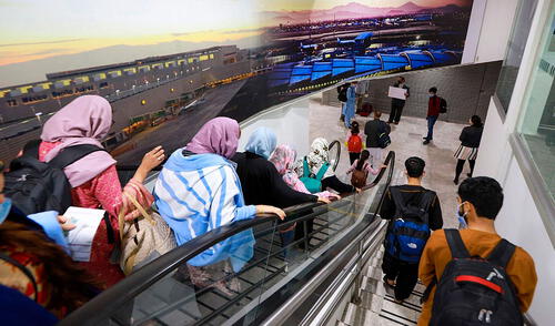 Varias naciones, entre ellas México, han recibido personas refugiadas provenientes de Afganistán. Foto: EFE Varias naciones, entre ellas México, han recibido personas refugiadas provenientes de Afganistán. Foto: EFE