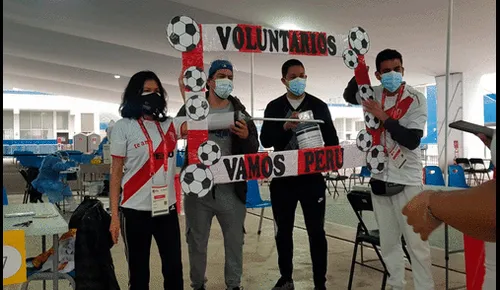 Ciudadanos participan en la séptima Vacunatón. Foto: Cesar Zorrilla / URPI - LR Ciudadanos participan en la séptima Vacunatón. Foto: Cesar Zorrilla / URPI - LR