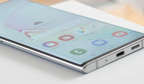 En la actualidad, hay muchos smartphones que presentan bordes curvos. Foto: TechRadar