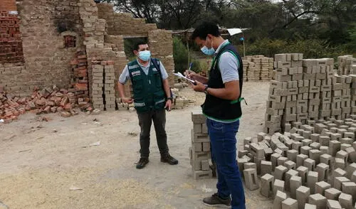 Durante la diligencia se intervino a siete personas y se encontró millares de ladrillos. Foto: difusión