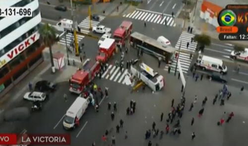 Accidente se produjo cerca de las 6.30 a. m. Foto: captura de América
