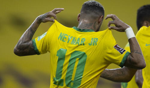 Neymar fue cuestionado luego del cotejo ante Chile por su estado físico. Foto: Twiter / CBF Futebol