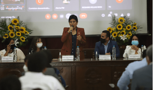 La congresista Norma Yarrow comparó a Chiclayo como un "desagüe abierto". Foto: Clinton Medina/ La República