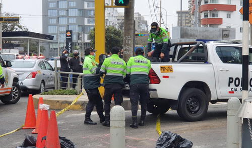 Una testigo aseguró que los buses de la empresa Chama siempre se pasan la luz roja. Foto: María Pía Ponce / URPI - LR