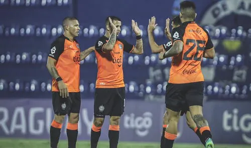 El rival de Olimpia en cuartos de final saldrá del duelo entre Sportivo Ameliano y Guaireña. Foto: Olimpia/Twitter El rival de Olimpia en cuartos de final saldrá del duelo entre Sportivo Ameliano y Guaireña. Foto: Olimpia/Twitter