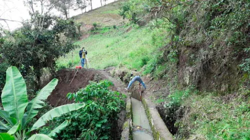 Mejorarán sistema de riego en el distrito cruceño de Saucepampa. Foto: Gerencia Sub Regional Chota. Mejorarán sistema de riego en el distrito cruceño de Saucepampa. Foto: Gerencia Sub Regional Chota.